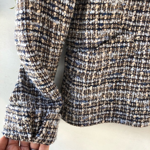 Lafayette 148 tan and blue boucle blazer size 6P - Picture 2 of 8